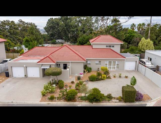 3 BEDROOM PROPERTY TO RENT IN LANGEBERG